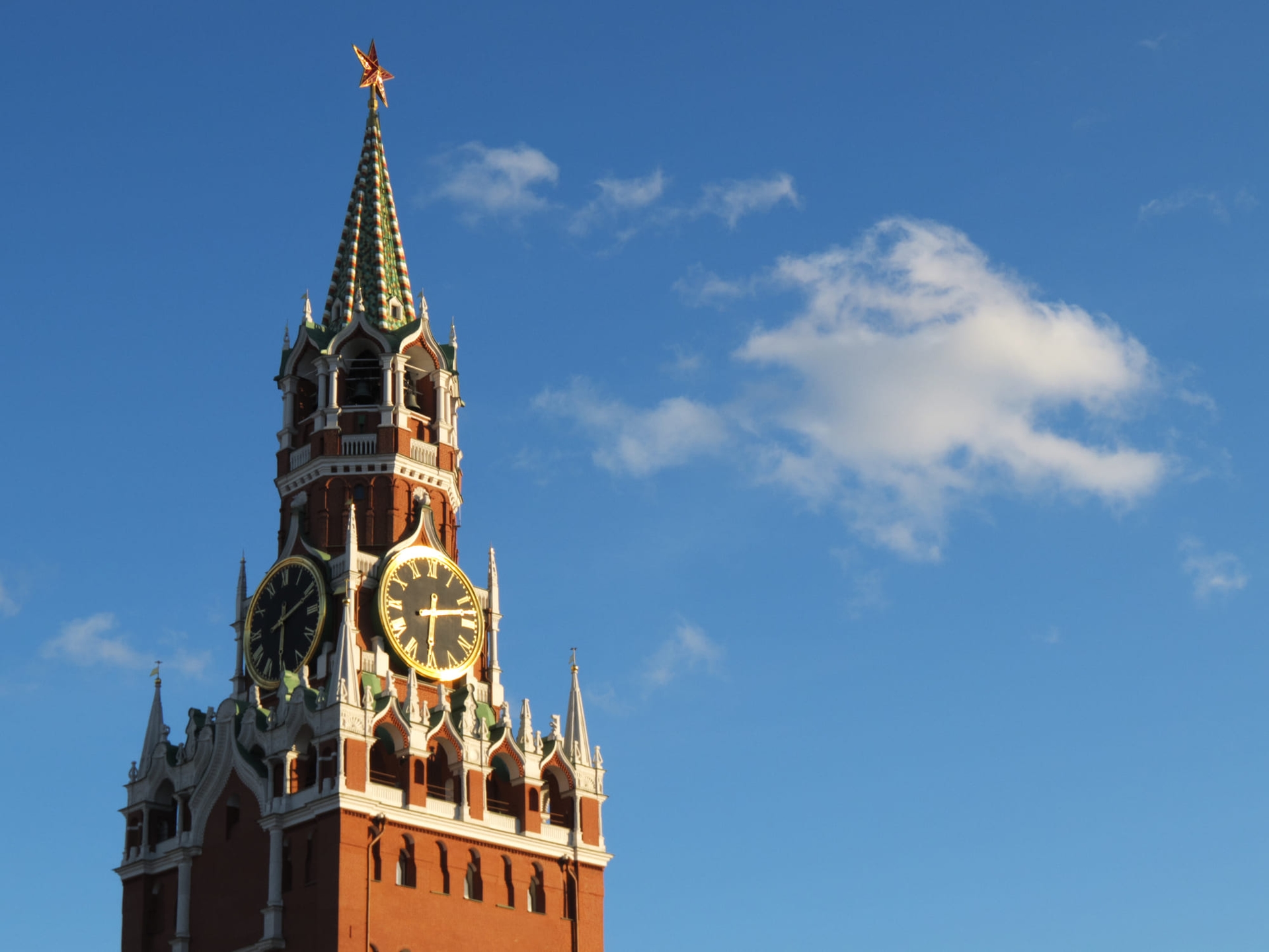Две короны России: Москва и Санкт-Петербург, фото 1